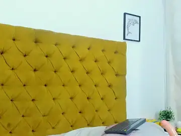 Daniela_Spencerr  live sex cam