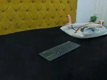 Daniela_Spencerr  live sex cam