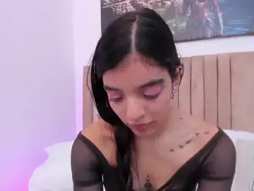 Thalia_parkerr_  live sex cam