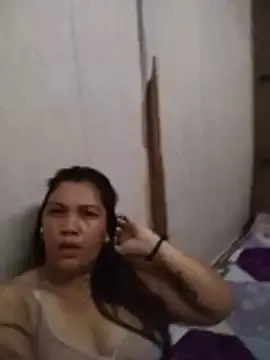 Bigboobshannie  live sex cam