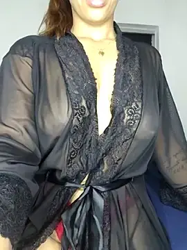 Isysninfetinha5  live sex cam