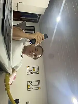 Valery_fitt  live sex cam