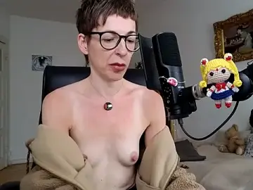 Antifistin  live sex cam