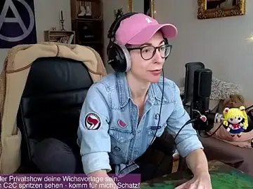 Antifistin  live sex cam