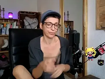 Antifistin  live sex cam