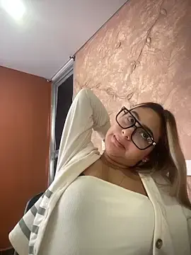 Miabonnett_  live sex cam