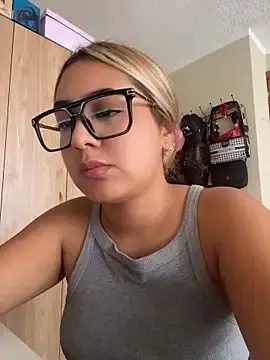 Miabonnett_  live sex cam