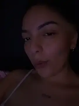 Ravendemon_777  live sex cam