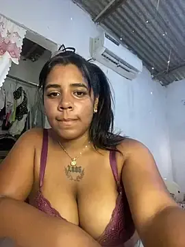 Chiki1414  live sex cam