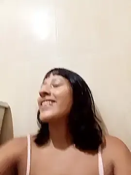 Valen_bly  live sex cam