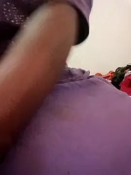 Guriya_0076  live sex cam