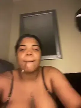 Mala0311  live sex cam