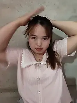 Mina_xYx  live sex cam