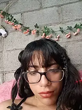 NikkyDG  live sex cam
