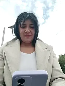 Aisha_latina  live sex cam