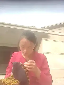 Lave-ka  live sex cam