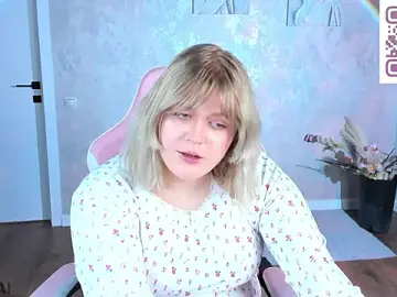 Luna_c0ra  live sex cam