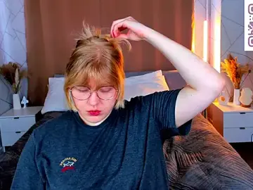 Luna_c0ra  live sex cam