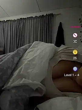 Megaaann  live sex cam