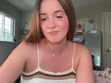 Nextdoorlaur  live sex cam