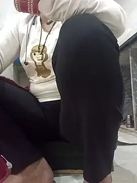 Angle-Priya07  live sex cam