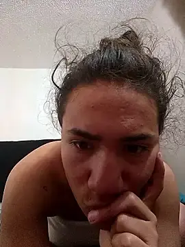 Liamilk_55  live sex cam