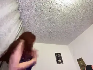 SuzzyyM  live sex cam