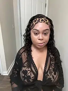Camiliaskye  live sex cam