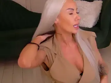 Bailey_Rush  live sex cam