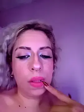 Busty_lizelle  live sex cam