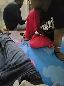 Model_bhabhi99  live sex cam