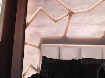SilkNyx  live sex cam