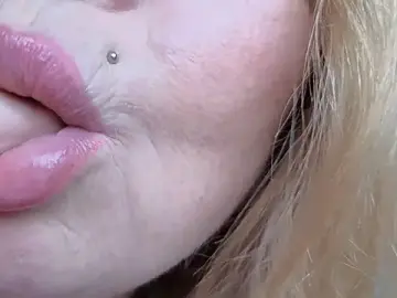 TammyJeann  live sex cam