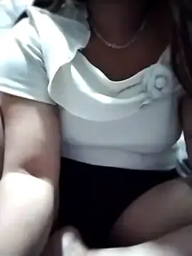 Lethi0099  live sex cam
