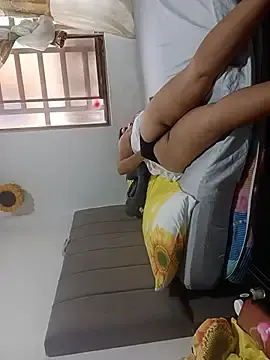 X_ziomi  live sex cam