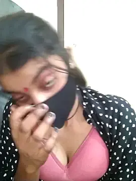 Erotic-Girl  live sex cam