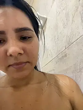 Yirleyll  live sex cam