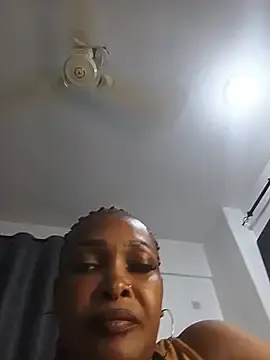 Infinity_Nicki  live sex cam