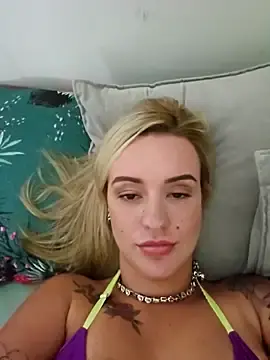 Sarinharegina21  live sex cam