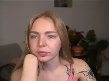 Emilyemmi  live sex cam