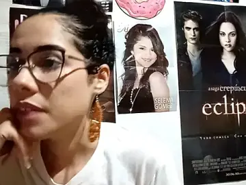 KaylaRise  live sex cam