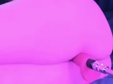 Shiny_Dream  live sex cam