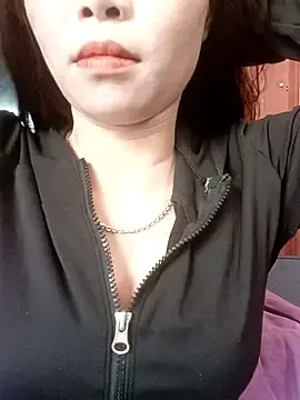 Victoria-Victoria  live sex cam