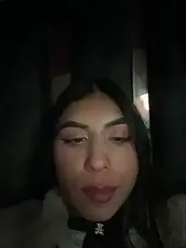 Ary_11  live sex cam