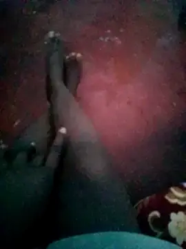 Ebonniskin  live sex cam