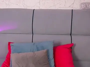 AngieBrookk  live sex cam