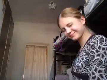 LunaLaday  live sex cam