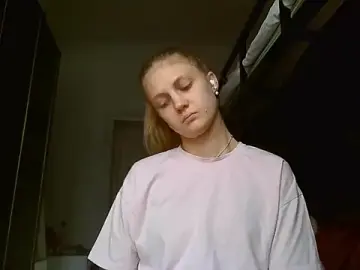 LunaLaday  live sex cam