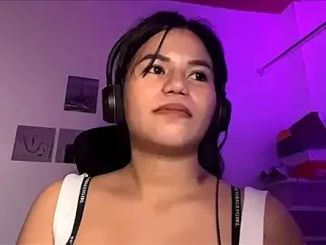 MartiCalvaruso  live sex cam