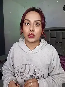 Miley_Adams  live sex cam